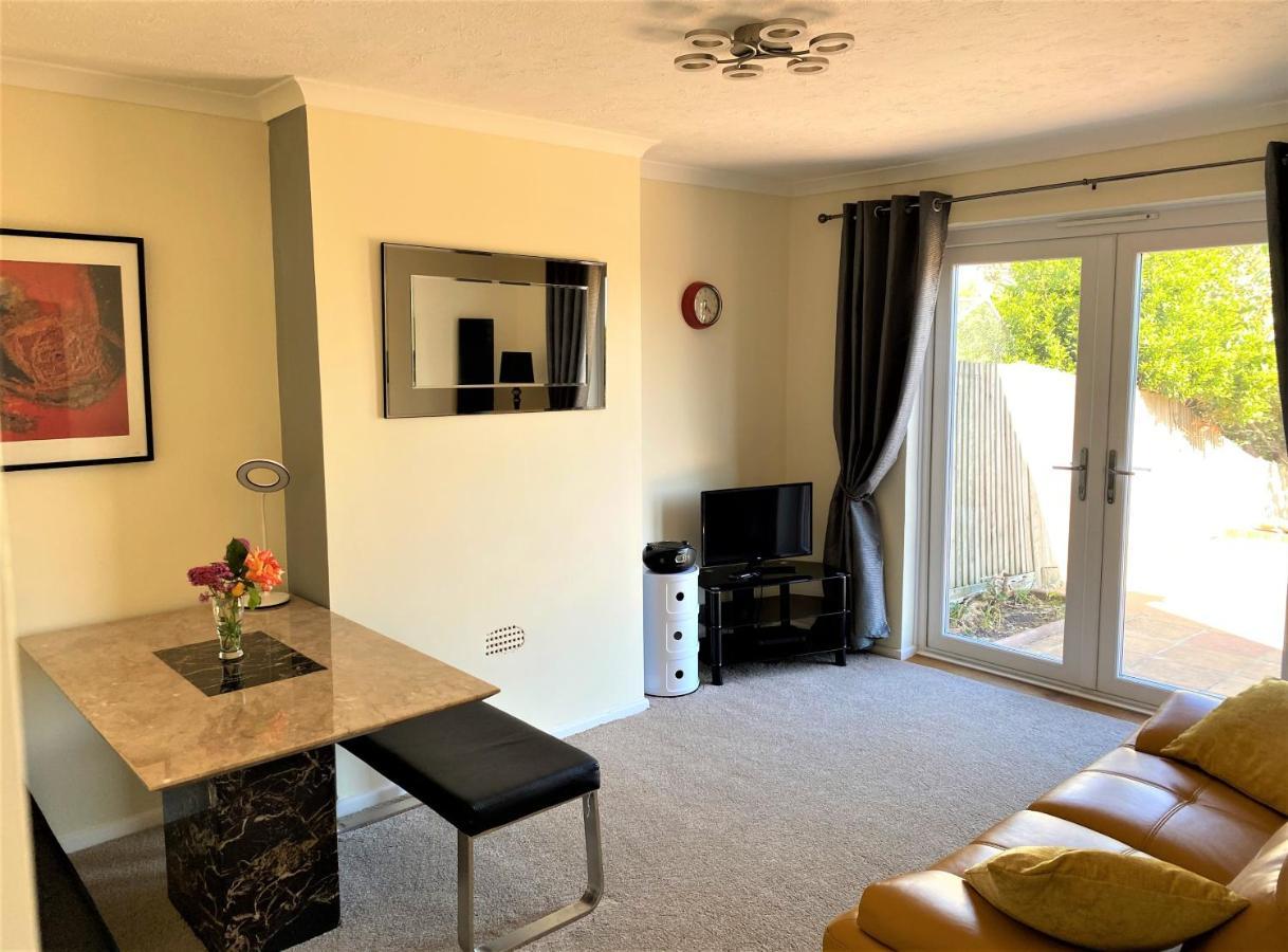 Luxury Suntrap In Private Complex St Leonards Leilighet Hastings Eksteriør bilde